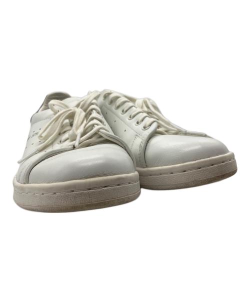 adidas（アディダス）adidas (アディダス) LUX BEAUTY&YOUTH ローカットスニーカー ホワイト×グレー サイズ:23.5の古着・服飾アイテム