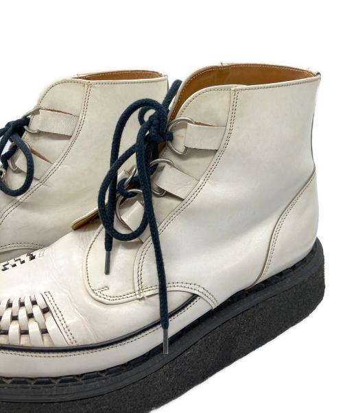 GEORGE COX（ジョージコックス）GEORGE COX (ジョージコックス) 13327 VI GIBSON ホワイト サイズ:SIZE 8の古着・服飾アイテム