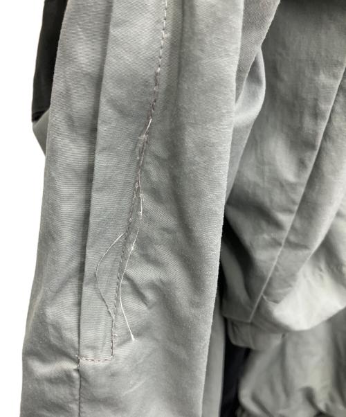 US ARMY（ユーエスアーミー）US ARMY (ユーエスアーミー) US.ARMYジャケット グレー サイズ:Mの古着・服飾アイテム