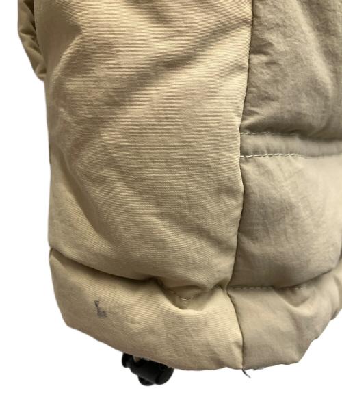 SILAS（サイラス）SILAS (サイラス) ダウンジャケット ベージュ サイズ:Ｌの古着・服飾アイテム