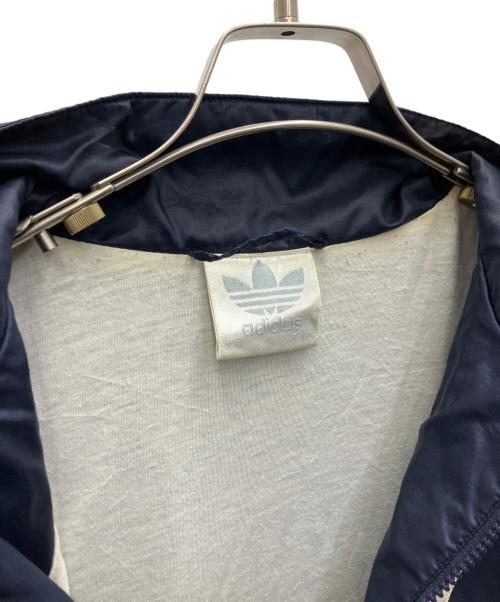 adidas（アディダス）adidas (アディダス) ウインドブレーカー ネイビー×ホワイト×レッド サイズ:Mの古着・服飾アイテム