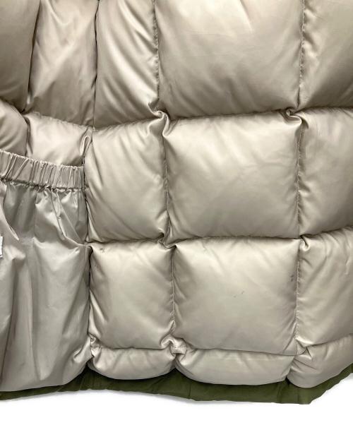 blazer's bank.com（ブレイザーズバンク）blazer's bank.com (ブレイザーズバンク) ダウンコート カーキ サイズ:Lの古着・服飾アイテム