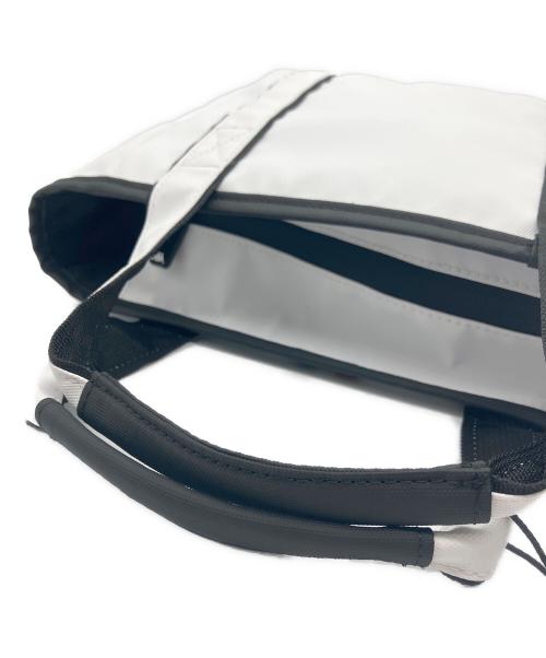 KAPPA（カッパ）Kappa (カッパ) ラウンドバッグ ホワイトの古着・服飾アイテム