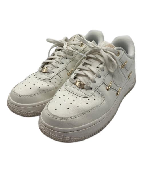 NIKE（ナイキ）NIKE (ナイキ) ナイキ エア フォース 1 ’07 LX ホワイト サイズ:23.5の古着・服飾アイテム