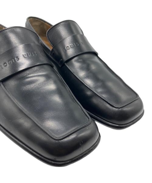 LOUIS VUITTON（ルイ ヴィトン）LOUIS VUITTON (ルイ ヴィトン) スクエアトゥローファー ブラック サイズ:8　1/2の古着・服飾アイテム