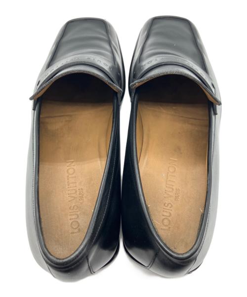 LOUIS VUITTON（ルイ ヴィトン）LOUIS VUITTON (ルイ ヴィトン) スクエアトゥローファー ブラック サイズ:8　1/2の古着・服飾アイテム