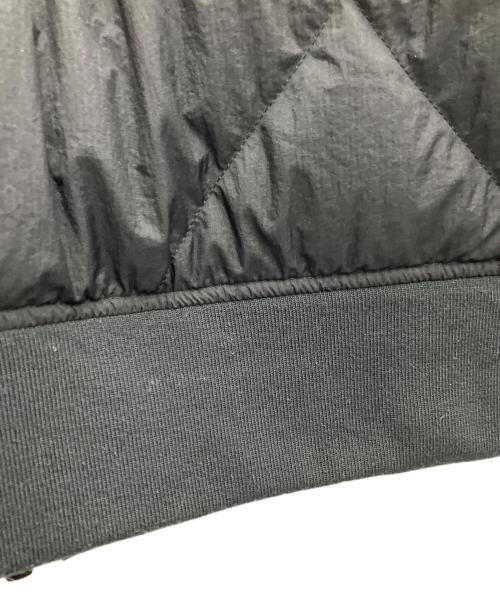 UNIQLO（ユニクロ）UNIQLO (ユニクロ) WHITE MOUNTAINEERING (ホワイトマウンテ二アニング) リサイクルハイブリッドダウンジャケット ブラック サイズ:Lの古着・服飾アイテム