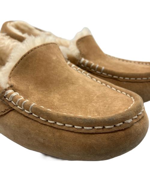 UGG（アグ）UGG (アグ) モカシンローファー ベージュ サイズ:25の古着・服飾アイテム