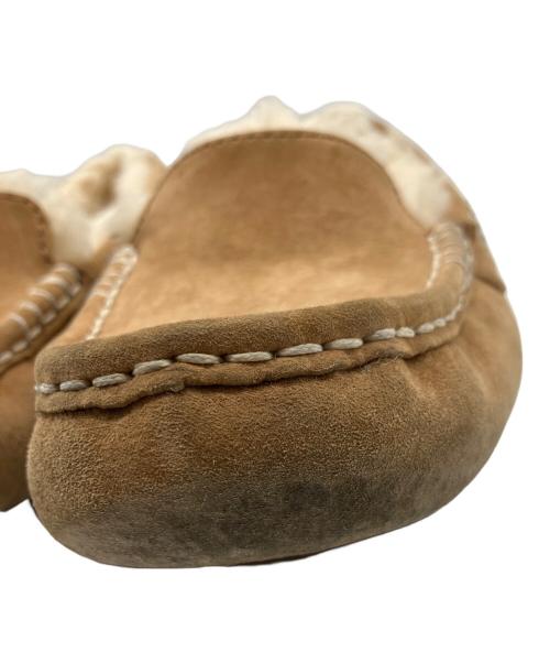 UGG（アグ）UGG (アグ) モカシンローファー ベージュ サイズ:25の古着・服飾アイテム