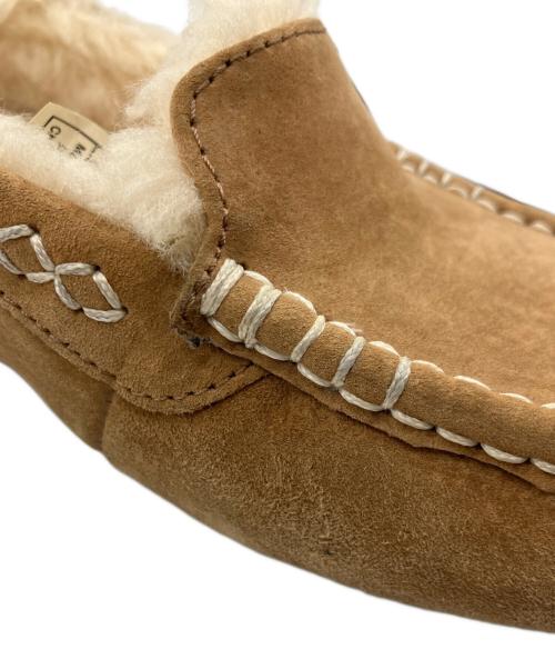 UGG（アグ）UGG (アグ) モカシンローファー ベージュ サイズ:25の古着・服飾アイテム