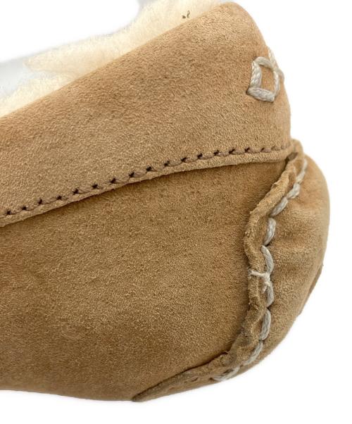 UGG（アグ）UGG (アグ) モカシンローファー ベージュ サイズ:25の古着・服飾アイテム