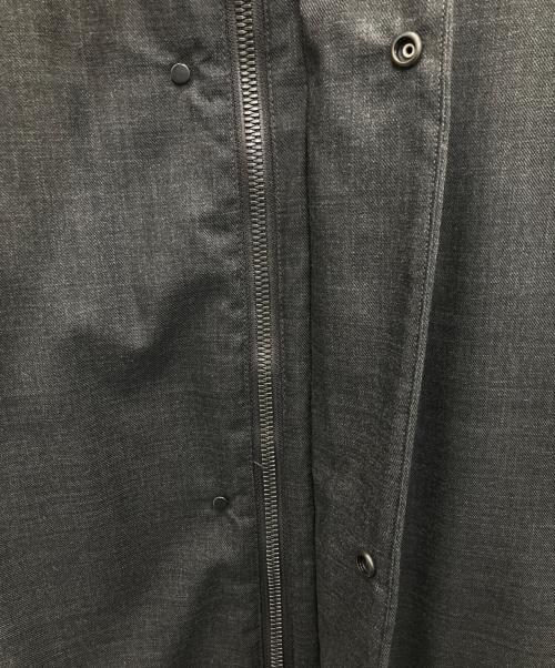 UNIQLO（ユニクロ）UNIQLO (ユニクロ) ハイブリッドダウンコート ダークグレー サイズ:Ｌの古着・服飾アイテム