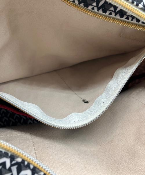 ROBERTA PIERI（ロベルタピエリ）ROBERTA PIERI (ロベルタピエリ) 2WAYショルダーバッグ ホワイト×ブラックの古着・服飾アイテム