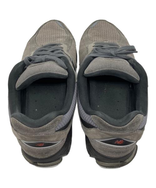 NEW BALANCE（ニューバランス）NEW BALANCE (ニューバランス) M2002REH DARK GRAY グレー サイズ:28の古着・服飾アイテム