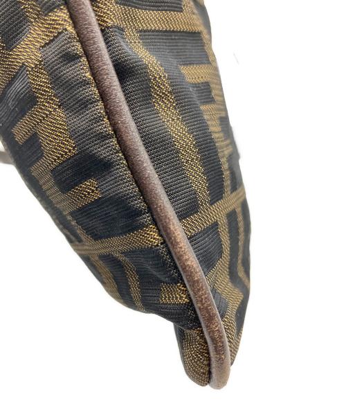 FENDI（フェンディ）FENDI (フェンディ) ショルダーバッグ ブラウンの古着・服飾アイテム