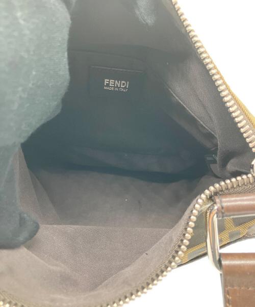 FENDI（フェンディ）FENDI (フェンディ) ショルダーバッグ ブラウンの古着・服飾アイテム