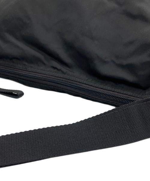 PRADA（プラダ）PRADA (プラダ) ショルダーバッグ ブラックの古着・服飾アイテム