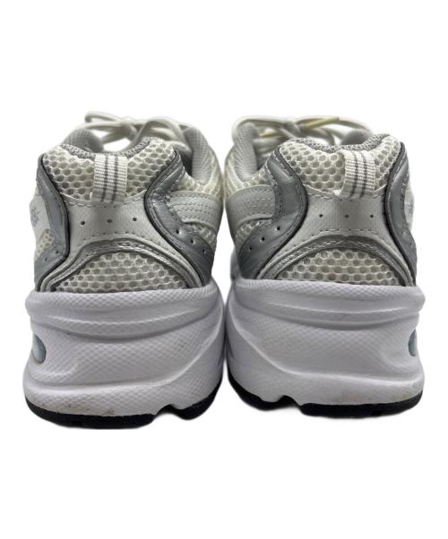 NEW BALANCE（ニューバランス）NEW BALANCE (ニューバランス) MR530EMA グレー サイズ:23.5の古着・服飾アイテム