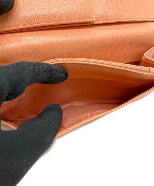 Salvatore Ferragamo（サルヴァトーレ フェラガモ）Salvatore Ferragamo (サルヴァトーレ フェラガモ) 長財布 オレンジの古着・服飾アイテム