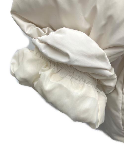 NATURAL BEAUTY BASIC（ナチュラルビューティーベーシック）NATURAL BEAUTY BASIC (ナチュラルビューティーベーシック) ダウンジャケット ホワイト サイズ:Sの古着・服飾アイテム