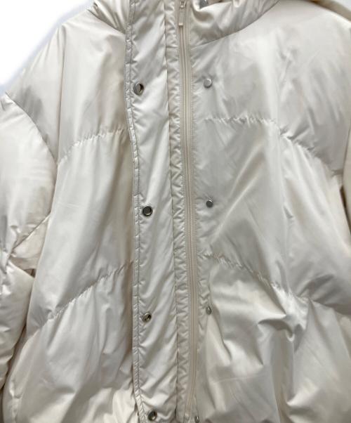 NATURAL BEAUTY BASIC（ナチュラルビューティーベーシック）NATURAL BEAUTY BASIC (ナチュラルビューティーベーシック) ダウンジャケット ホワイト サイズ:Sの古着・服飾アイテム