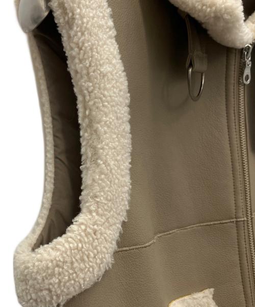 C.C.CROSS（シーシークロス）C.C.CROSS (シーシークロス) ジャケット ベージュ サイズ:SIZE38の古着・服飾アイテム