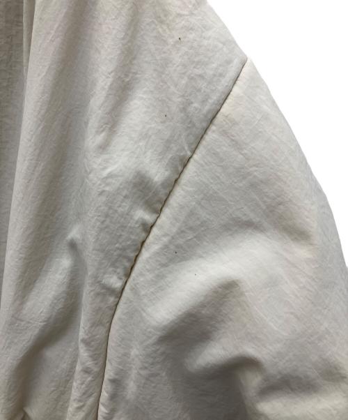 Nomine（ノミネ）Nomine (ノミネ) ナイロンジャケット アイボリー サイズ:SIZEFREEの古着・服飾アイテム