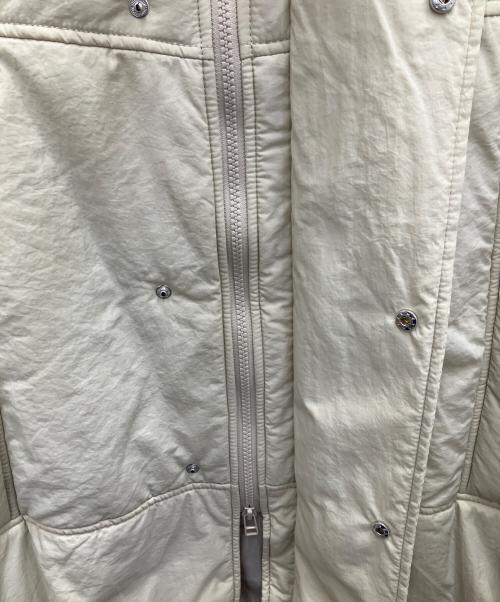 Nomine（ノミネ）Nomine (ノミネ) ナイロンジャケット アイボリー サイズ:SIZEFREEの古着・服飾アイテム