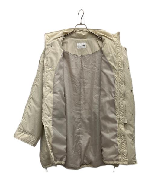 Nomine（ノミネ）Nomine (ノミネ) ナイロンジャケット アイボリー サイズ:SIZEFREEの古着・服飾アイテム