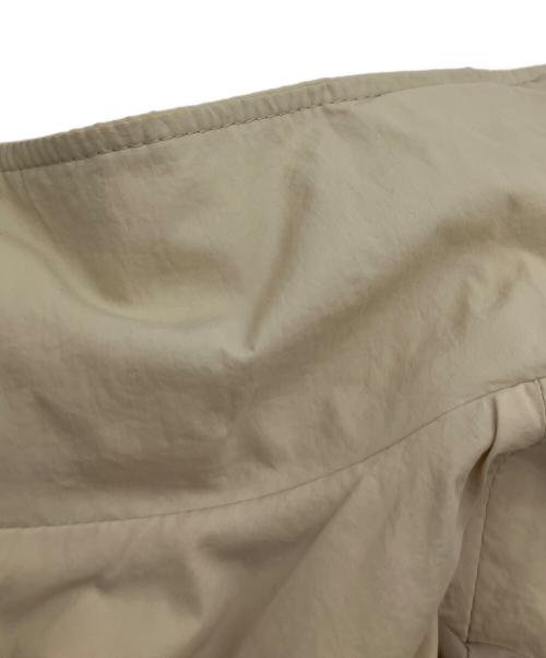 Nomine（ノミネ）Nomine (ノミネ) ナイロンジャケット アイボリー サイズ:SIZEFREEの古着・服飾アイテム