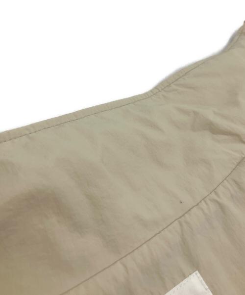 Nomine（ノミネ）Nomine (ノミネ) ナイロンジャケット アイボリー サイズ:SIZEFREEの古着・服飾アイテム