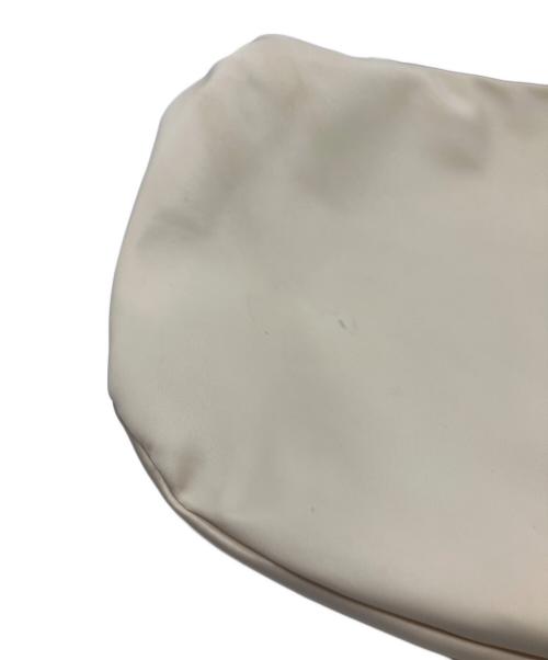 MARW UNITED ARROWS（マルゥ ユナイテッドアローズ）MARW UNITED ARROWS (マルゥ ユナイテッドアローズ) ウエストポーチ アイボリー×ブラックの古着・服飾アイテム