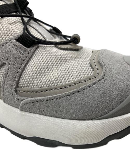 SALOMON（サロモン）SALOMON (サロモン) ローカットスニーカー グレー サイズ:24.5の古着・服飾アイテム