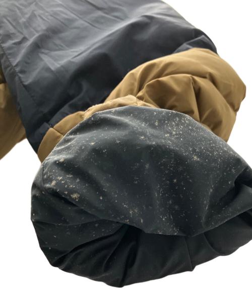 Columbia（コロンビア）Columbia (コロンビア) ダウンジャケット ブラウン×ブラック サイズ:Sの古着・服飾アイテム