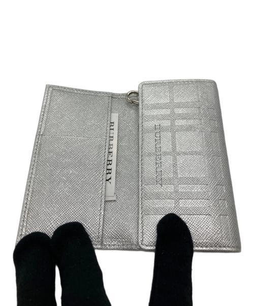 BURBERRY（バーバリー）BURBERRY (バーバリー) キーケース シルバーの古着・服飾アイテム