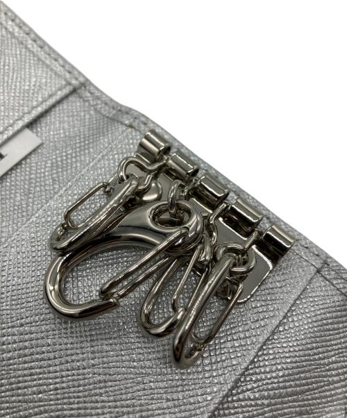 BURBERRY（バーバリー）BURBERRY (バーバリー) キーケース シルバーの古着・服飾アイテム