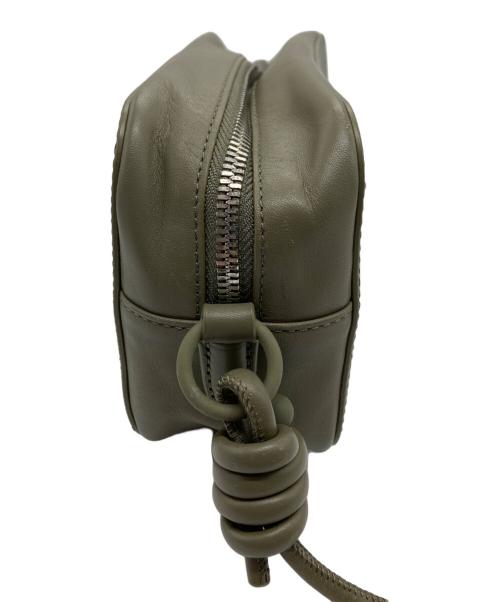 LACOSTE（ラコステ）LACOSTE (ラコステ) ショルダーポーチ オリーブの古着・服飾アイテム