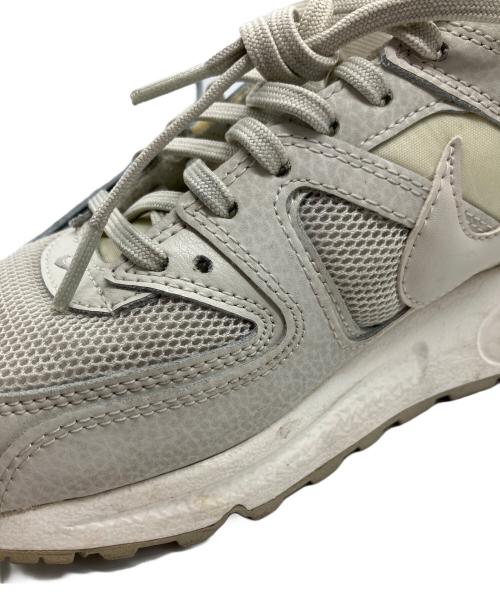 NIKE（ナイキ）NIKE (ナイキ) ナイキ エア マックス コマンド ホワイト サイズ:24.5の古着・服飾アイテム