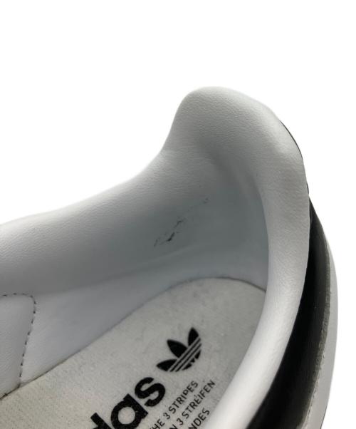 adidas（アディダス）adidas (アディダス) Samba OG グレー×ホワイト サイズ:25.5の古着・服飾アイテム