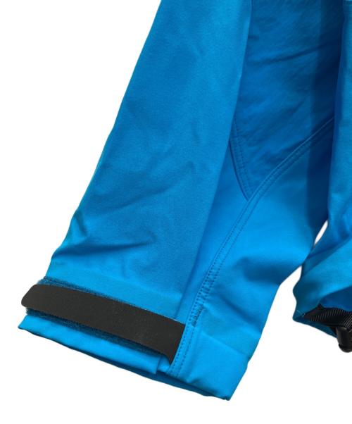 ARC'TERYX（アークテリクス）ARC'TERYX (アークテリクス) マウンテンパーカー ブルー サイズ:Sの古着・服飾アイテム