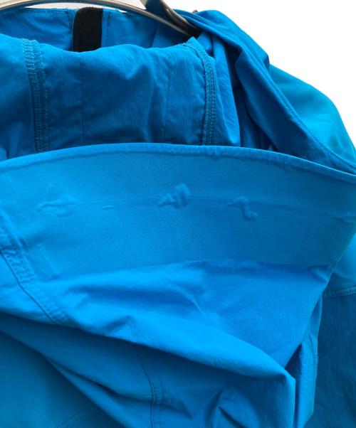 ARC'TERYX（アークテリクス）ARC'TERYX (アークテリクス) マウンテンパーカー ブルー サイズ:Sの古着・服飾アイテム