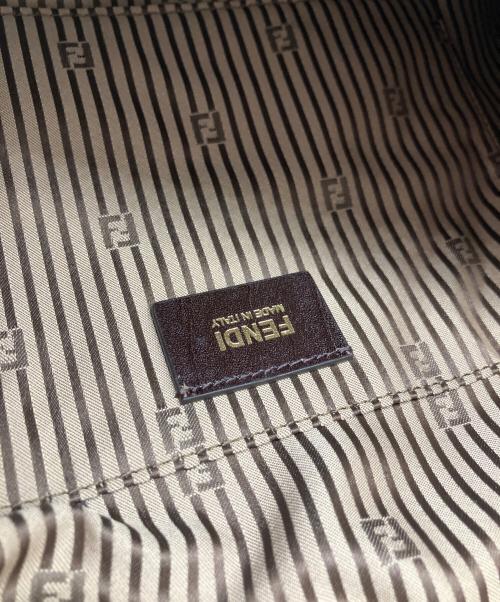 FENDI（フェンディ）FENDI (フェンディ) ショルダーバッグ ゴールドの古着・服飾アイテム