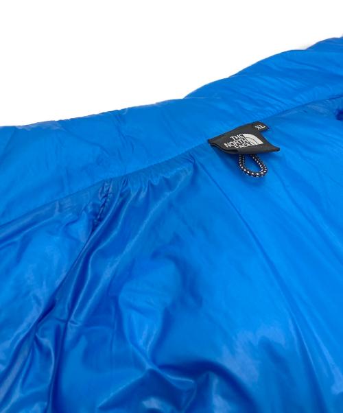 THE NORTH FACE（ザ ノース フェイス）THE NORTH FACE (ザ ノース フェイス) ナイロンジャケット ブルー×レッド サイズ:XLの古着・服飾アイテム