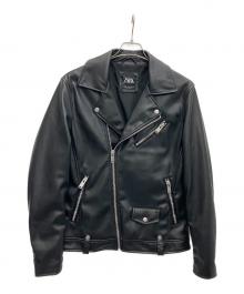 ZARA（ザラ）の古着「ダブルライダースジャケット」｜ブラック
