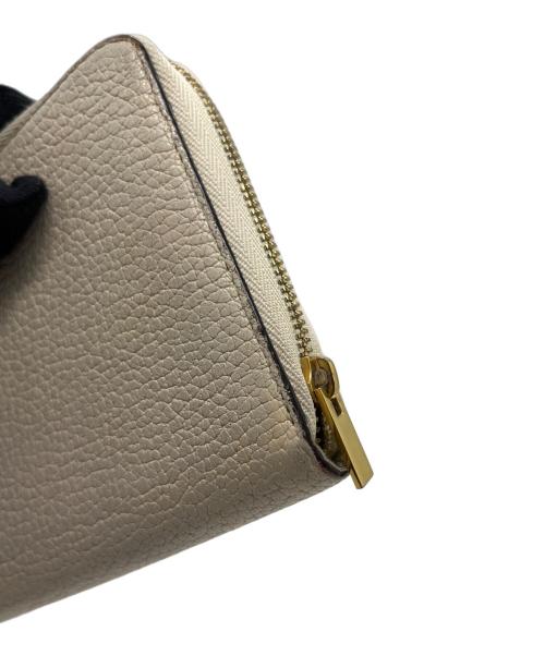 CELINE（セリーヌ）CELINE (セリーヌ) ラウンドファスナー財布 アイボリーの古着・服飾アイテム