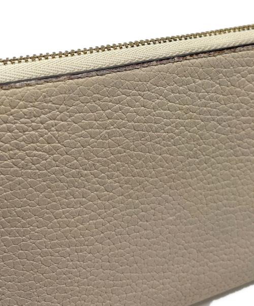 CELINE（セリーヌ）CELINE (セリーヌ) ラウンドファスナー財布 アイボリーの古着・服飾アイテム