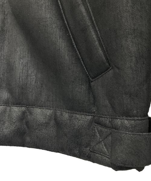 PERVERZE（パーバーズ）PERVERZE (パーバーズ) フェイクムートンジャケット ブラック サイズ:SIZEFREEの古着・服飾アイテム