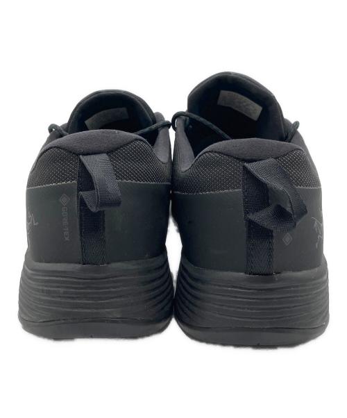 ARC'TERYX（アークテリクス）ARC'TERYX (アークテリクス) ローカットスニーカー ブラック サイズ:27の古着・服飾アイテム