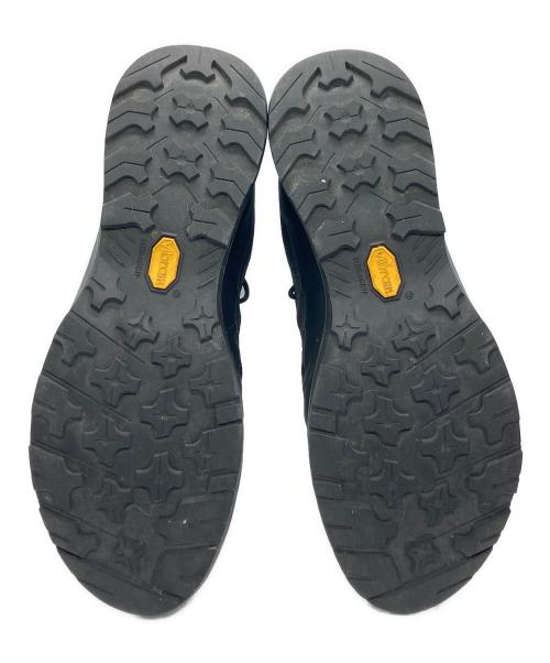 ARC'TERYX（アークテリクス）ARC'TERYX (アークテリクス) ローカットスニーカー ブラック サイズ:27の古着・服飾アイテム