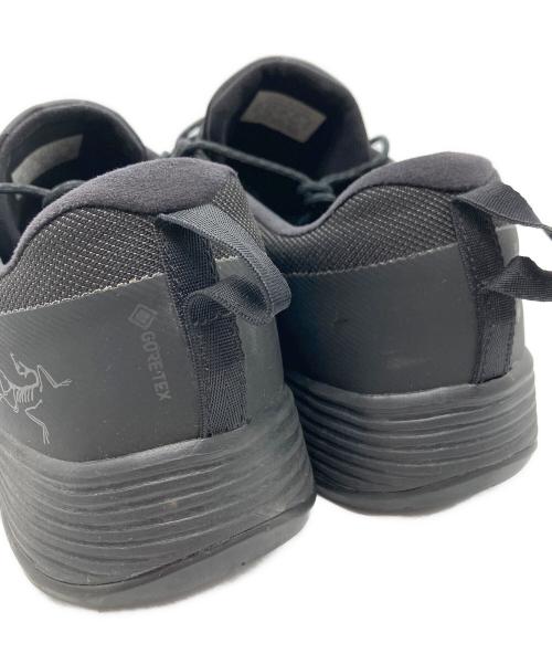ARC'TERYX（アークテリクス）ARC'TERYX (アークテリクス) ローカットスニーカー ブラック サイズ:27の古着・服飾アイテム